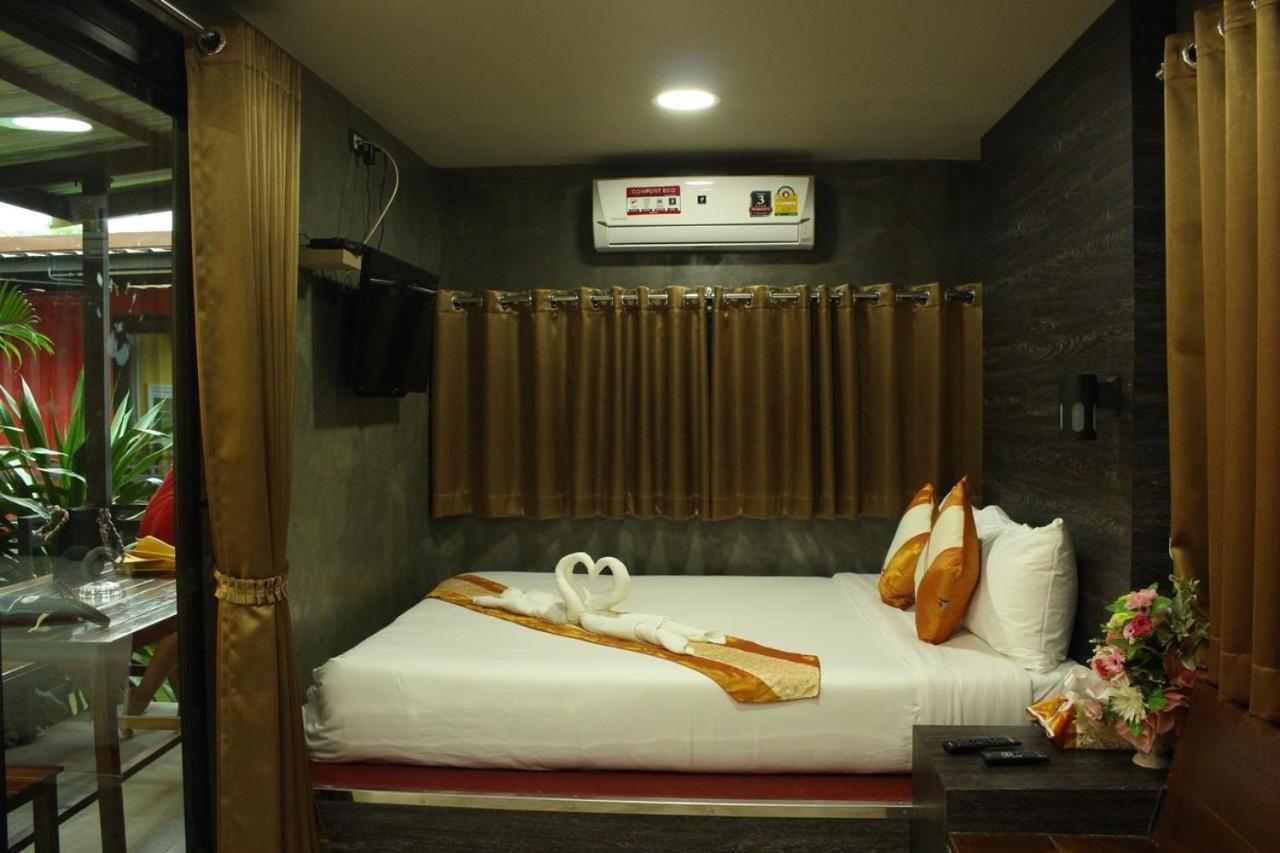 Oyo 1031 Amera Resort Surat Thani Exterior photo
